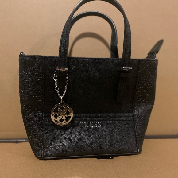 Guess Handbag - Picture 1 of 2